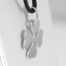 Load image into Gallery viewer, 18K WHITE GOLD PENDANT CHARM 18 MM, FLAT LUCKY FOUR LEAF CLOVER, MADE IN ITALY
