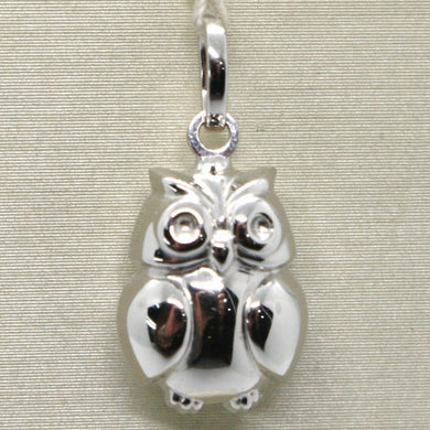 18k white gold rounded lucky owl pendant charm 22 mm smooth made in Italy.