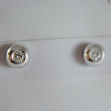 Load image into Gallery viewer, 18k white gold round earrings with diamond diamonds 0.13 carats, made in Italy
