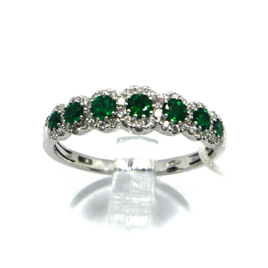 18k white gold band ring with round green emeralds 0.45ct & diamonds 0.28ct.