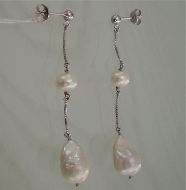 18k white gold pendant earrings with white drop pearls, made in Italy.