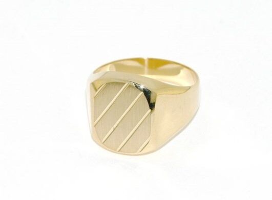 18k yellow gold band man ring square oval engravable satin smooth made in Italy