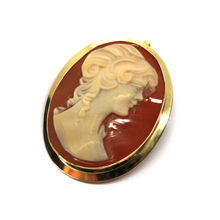 Load image into Gallery viewer, 18K YELLOW GOLD OVAL 23x28mm PENDANT WITH LADY FACE CAMEO, MADE IN ITALY.
