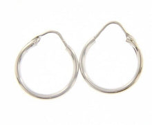 Load image into Gallery viewer, 18k white gold round circle earrings diameter 13 mm width 1.7 mm, made in Italy.
