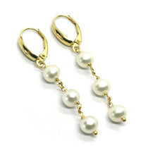 Load image into Gallery viewer, 18k yellow gold pendant pendant leverback earrings, with fw white pearls 6/6.5mm
