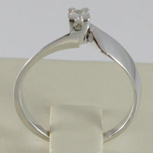 Load image into Gallery viewer, 18k white gold solitaire wedding band squared ring diamond 0.15 made in Italy.
