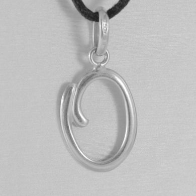 18k white gold pendant charm initial letter O, made in Italy 0.9 inches, 23 mm.