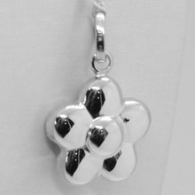 Load image into Gallery viewer, 18k white gold rounded flower daisy pendant charm 22 mm smooth made in Italy.
