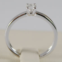 Load image into Gallery viewer, 18k white gold solitaire wedding band squared ring diamond 0.27 made in Italy.
