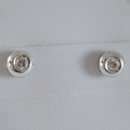 18k white gold round earrings with diamond diamonds 0.13 carats, made in Italy.