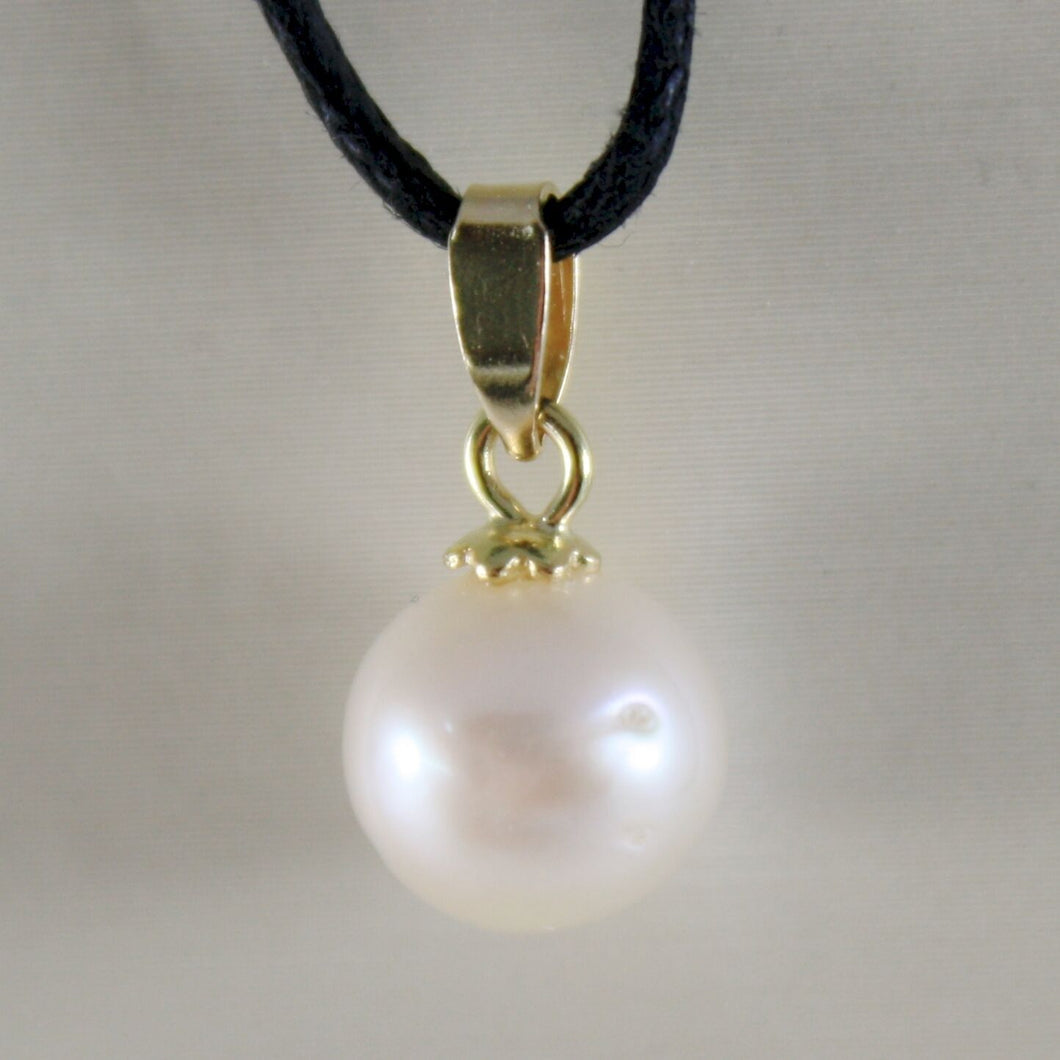 18k yellow gold pendant charm with round akoya white pearl 8 mm, made in Italy.