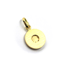 Load image into Gallery viewer, Solid 18k yellow gold marine compass wind rose round pendant, diameter 14mm.
