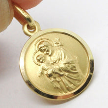 Load image into Gallery viewer, 18k yellow gold st Saint San Giuseppe Joseph Jesus medal made in Italy, small 13 mm.
