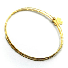 Load image into Gallery viewer, 18k yellow gold magicwire bangle bracelet elastic worked 3 wires with four leaf.
