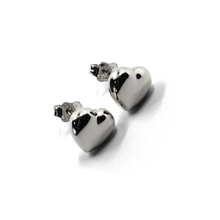 Load image into Gallery viewer, 18K WHITE GOLD ROUNDED PUFFED 9mm HEART LOBE EARRINGS, BUTTERFLY CLOSURE.
