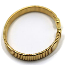 Load image into Gallery viewer, 18k yellow gold bracelet, semirigid, elastic, flexible, 9mm striped bangle flat.
