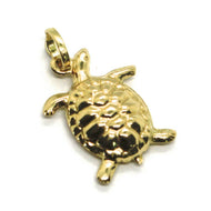 18K YELLOW GOLD PENDANT, ROUNDED TURTLE, SMOOTH, 0.7 INCHES, MADE IN ITALY.