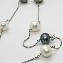Load image into Gallery viewer, 18k white gold necklace, venetian chain alternate black &amp; white pearls 8.5 mm
