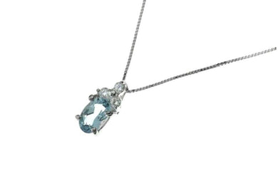 18k white gold necklace, oval aquamarine 0.45, 3 diamonds 0.07, venetian chain.