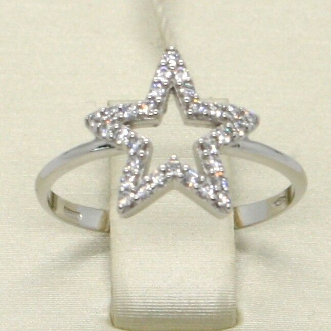 18k white gold star central zirconia ring, bright, luminous, band.