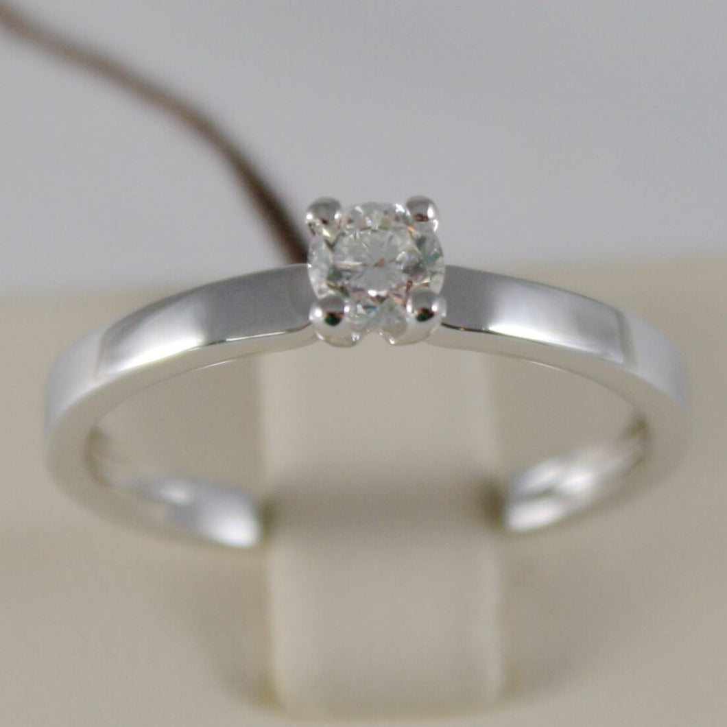 18k white gold solitaire wedding band squared ring diamond 0.27 made in Italy.