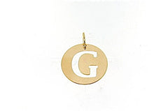 Load image into Gallery viewer, 18K YELLOW GOLD LUSTER ROUND MEDAL WITH LETTER G MADE IN ITALY DIAMETER 0.5 IN.
