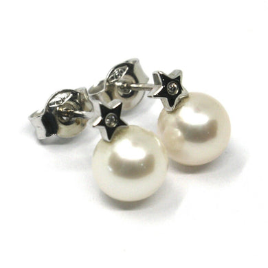 18k white gold mini earrings with star, white round pearls 6 mm and diamonds.