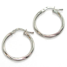 Load image into Gallery viewer, 18k white gold circle hoops twisted earrings 20 mm, smooth, 2 mm thick, Italy.
