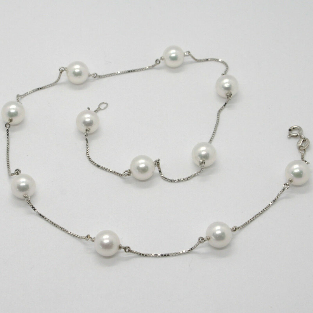 18k white gold necklace, venetian chain alternate with Akoya white pearls 8.5 mm.