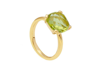 solid 18k yellow gold four prongs ring with big 10mm lemon quartz, cushion cut.