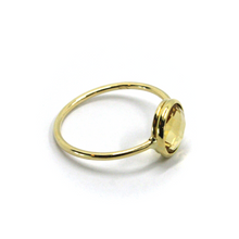 Load image into Gallery viewer, 18K YELLOW GOLD SOLITAIRE RING, WITH 8mm CENTRAL ROUND CUSHION FACETED CITRINE.
