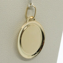 Load image into Gallery viewer, 18K YELLOW GOLD MEDAL PENDANT, WITH VIRGIN MARY IN PRAYER, MADONNA, LENGTH 0.94
