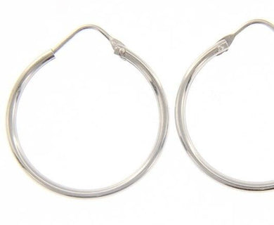 18k white gold round circle earrings diameter 20 mm width 1.7 mm, made in Italy.