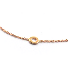 Load image into Gallery viewer, 18k rose gold rolo thin bracelet with central small 5mm letter initial O.
