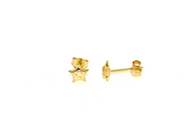 18k yellow gold flat small baby girl 5mm star earrings, butterfly closure.