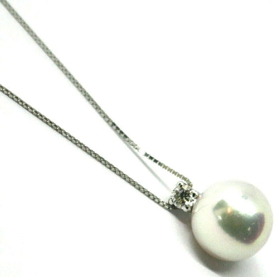 18k white gold necklace & pendant, saltwater Akoya pearl 8.5/9 mm, diamond 0.07.