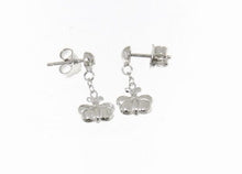 Load image into Gallery viewer, 18k white gold earrings with very shiny butterfly worked made in Italy 0.51 in.
