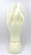 Cargar imagen en el visor de la galería, 18k rose gold rolo thin bracelet with central small 5mm letter initial S.
