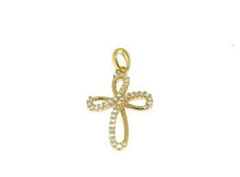 Load image into Gallery viewer, 18K YELLOW GOLD 11mm ONDULATE FOUR LEAF CROSS WITH WHITE ROUND CUBIC ZIRCONIA.
