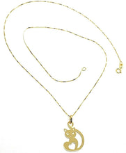 Load image into Gallery viewer, 18K YELLOW GOLD MINI NECKLACE, FLAT CAT HEART PENDANT 0.9&quot; VENETIAN CHAIN 17.7&quot;.
