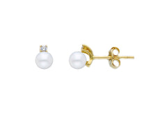 Cargar imagen en el visor de la galería, 18k yellow gold earrings small 4.5/5mm freshwater white round pearls, zirconia.
