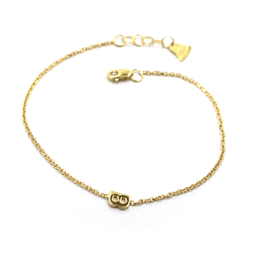 18k yellow gold rolo thin bracelet with central small 5mm letter initial B.