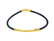 18K YELLOW GOLD BRACELET WITH 3mm ROUND TUBE PLATE AND BLACK RUBBER, 8.3