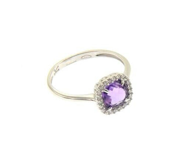 18k white gold ring cushion square purple amethyst and cubic zirconia frame.