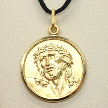 Load image into Gallery viewer, 18k yellow gold Ecce Homo, Jesus Christ face medal pendant very detailed made in Italy, 21 mm
