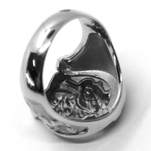 Load image into Gallery viewer, SOLID 18K WHITE BLACK GOLD BAND MAN RING HORSE HEAD HERD HORSESHOE FINELY WORKED
