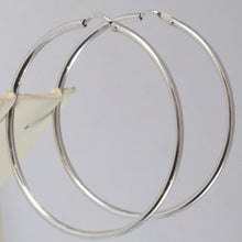 Load image into Gallery viewer, 18k white gold circle earrings hoop, tube, diameter 1.61 in made in Italy.
