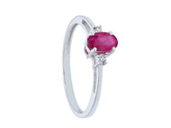 SOLID 18K WHITE GOLD RING WITH OVAL CUT RED RUBY 0.5 Carats AND TWO DIAMONDS.