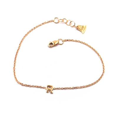 18k rose gold rolo thin bracelet with central small 5mm letter initial R.
