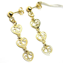 Load image into Gallery viewer, 18K YELLOW GOLD PENDANT EARRINGS, TRIPLE FLAT HEARTS, 4cm, 1.6 INCHES.
